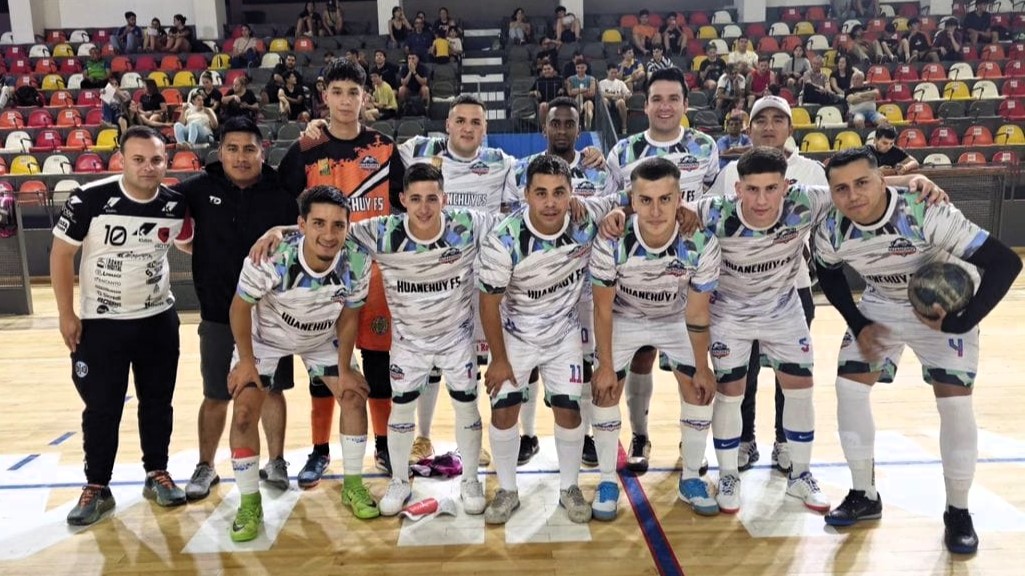 Futsal: con presencia de equipos sanjuaninos, el Cantoni albergó la Copa Juan José Chica